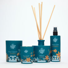 Load image into Gallery viewer, Reed Fragrance Diffuser-Bitter Orange, Pink Pepper & Hay